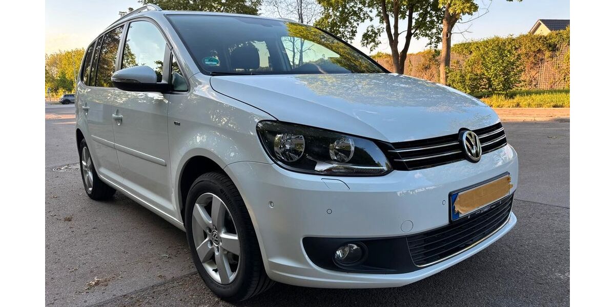 VW Touran 116.500 km 11.500 &euro; Babenhausen 87727