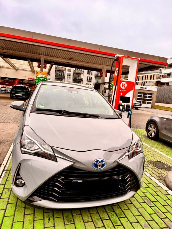 Yaris