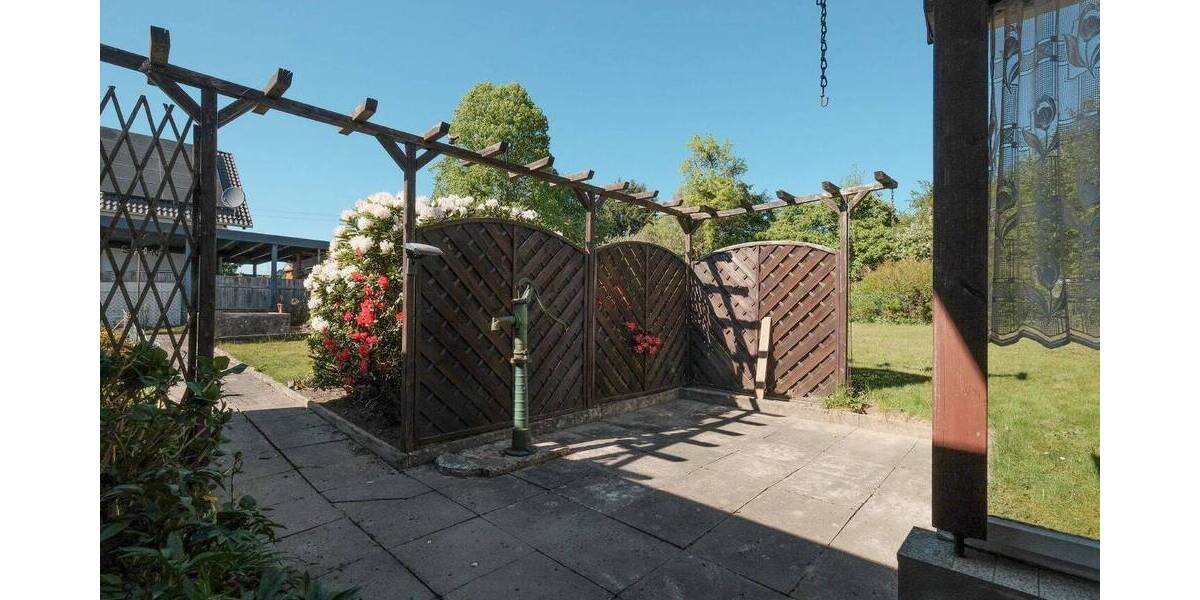 Mehrfamilienhaus, Wohnhaus Reichshof Hunsheim - 6 Zimmer, 128 m&sup2;, 288.000&euro; | Angebot:26702671
