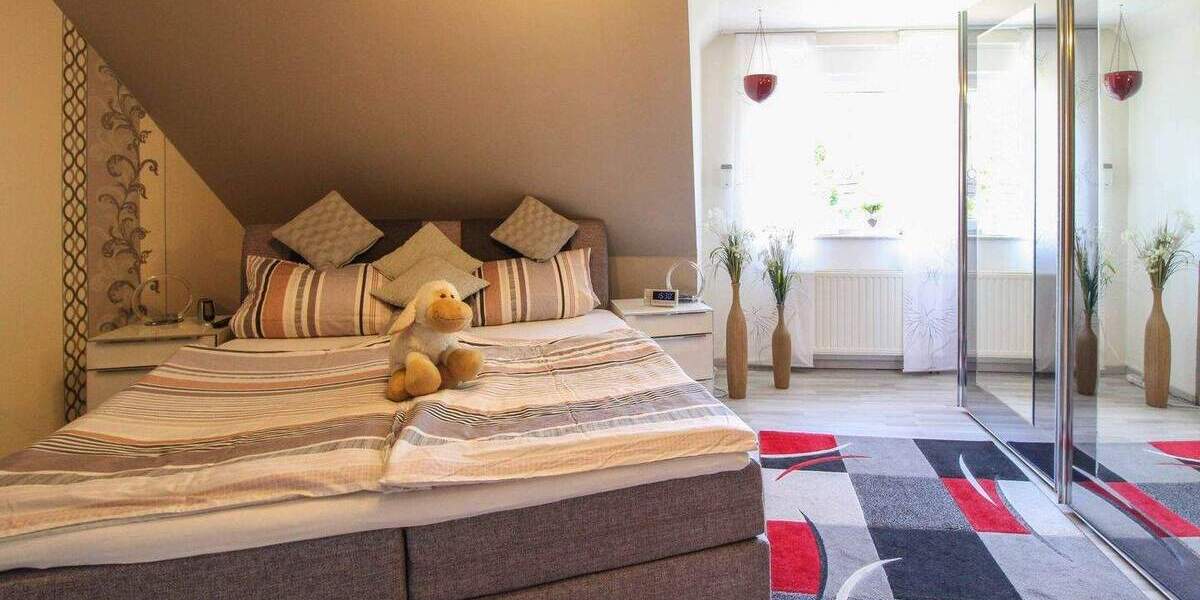 Reihenendhaus Duisburg Aldenrade - 5 Zimmer, 121 m&sup2;, 399.000&euro; | Angebot:24857371