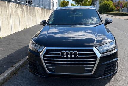 Audi Q7 152.000 km 28.999 &euro; Iserlohn 58644