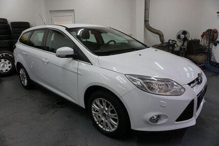 Ford Focus 133.136 km 7.990 &euro; Cottbus 03042