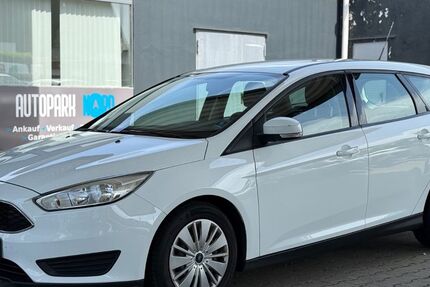 Ford Focus 93.636 km 8.480 &euro; Osnabrück 49090