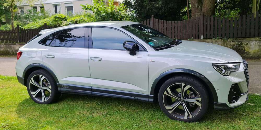 Q3