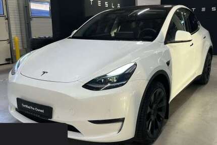 Tesla Model Y 54.885 km 38.300 &euro; Hanau 63457