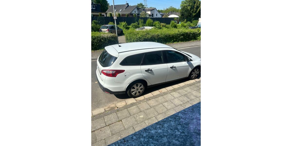Ford Focus 185.000 km 3.500 &euro; Bergheim 50129