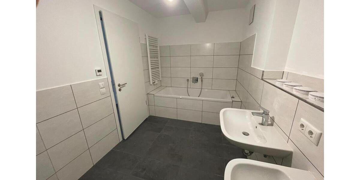 Etagenwohnung Radeburg - 4 Zimmer, 128 m&sup2;, 1.792&euro; | Angebot:26178340