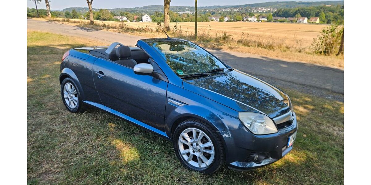 Opel Tigra 164.000 km 2.950 &euro; Schwerte 58239