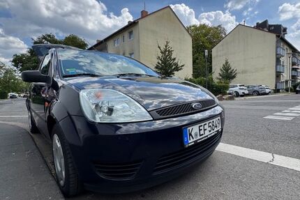 Ford Fiesta 122.000 km 2.200 &euro; Köln 50737