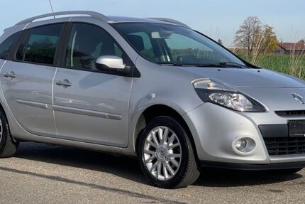 Renault Clio 147.000 km 3.900 € Fellbach 70736