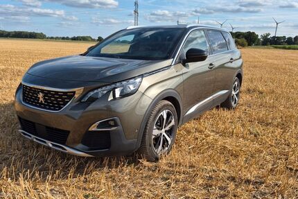 Peugeot 5008 153.000 km 14.199 &euro; Issum 47661