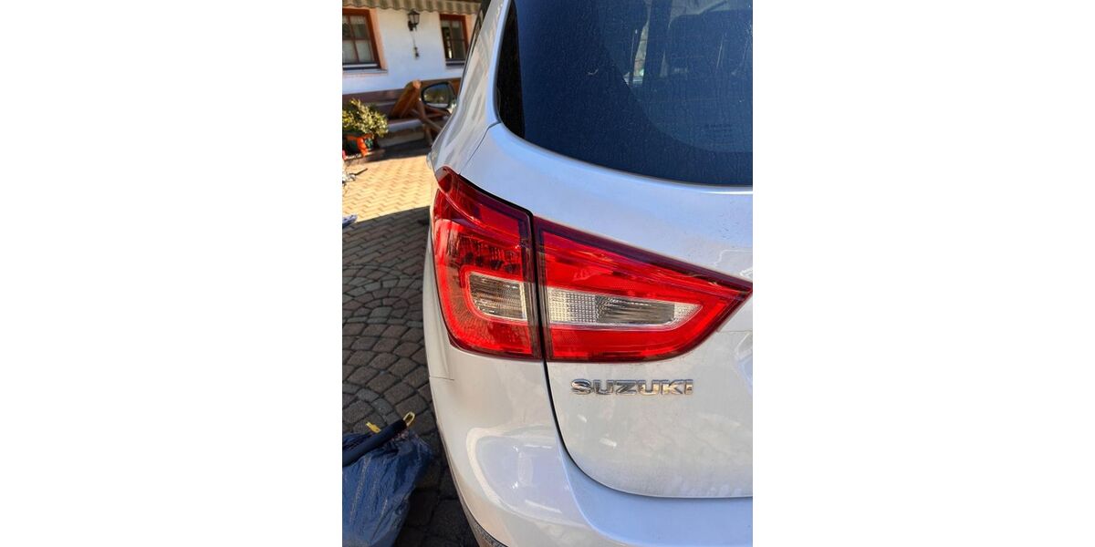 Suzuki (SX4) S-Cross 114.543 km 12.000 &euro; Bischofwiesen 83483
