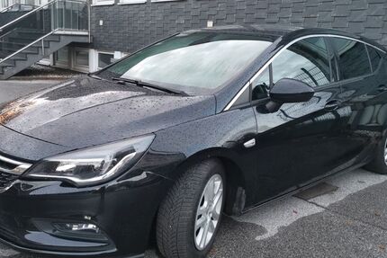 Opel Astra 18.813 km 10.500 &euro; Remscheid 42857