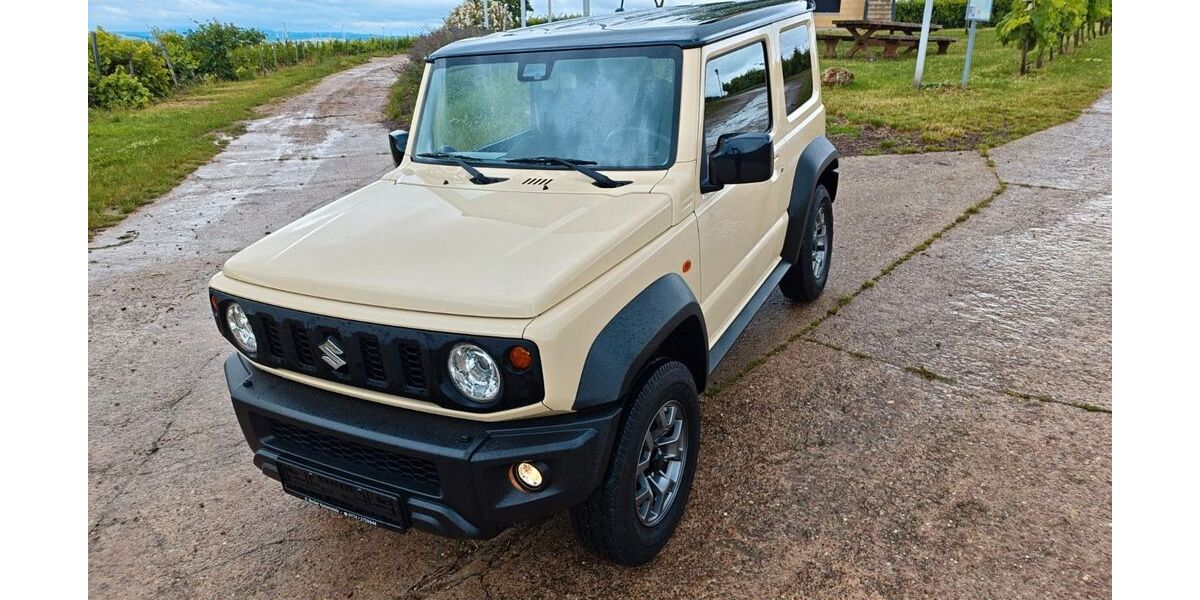 Suzuki Jimny 18.000 km 31.990 &euro; Wallertheim 55578