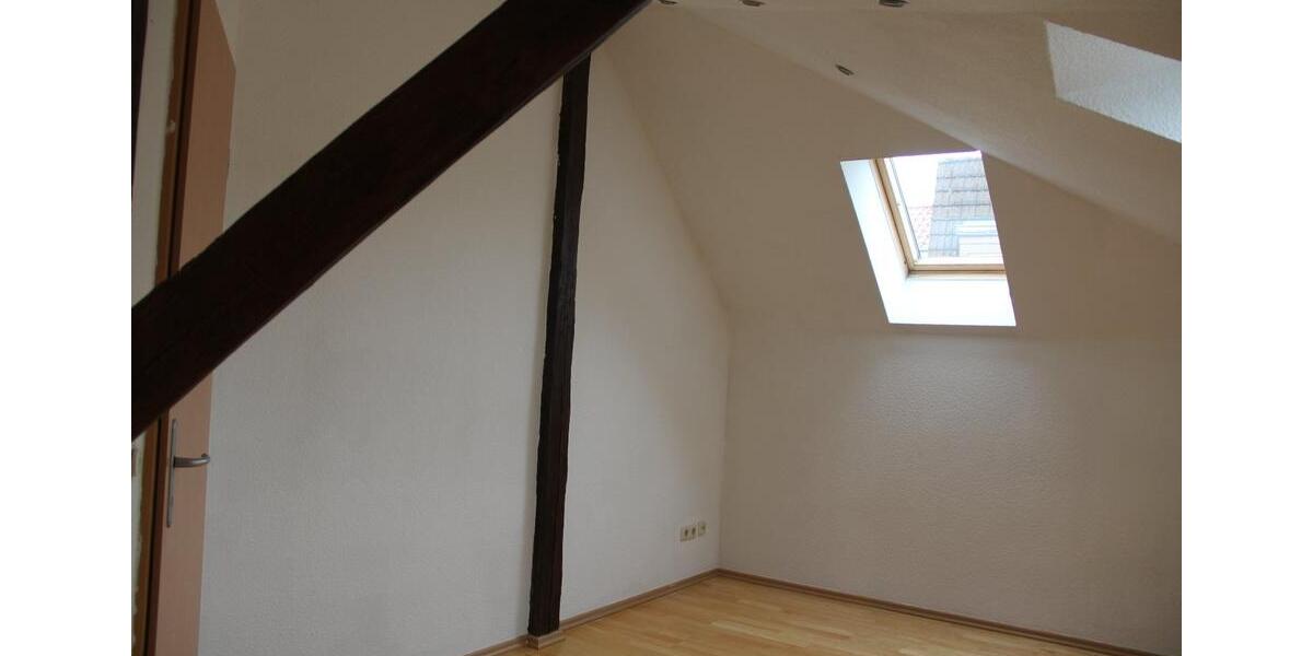 Dachgeschoßwohnung Rostock Hansaviertel - 2 Zimmer, 70 m&sup2;, 800&euro; | Angebot:26062116
