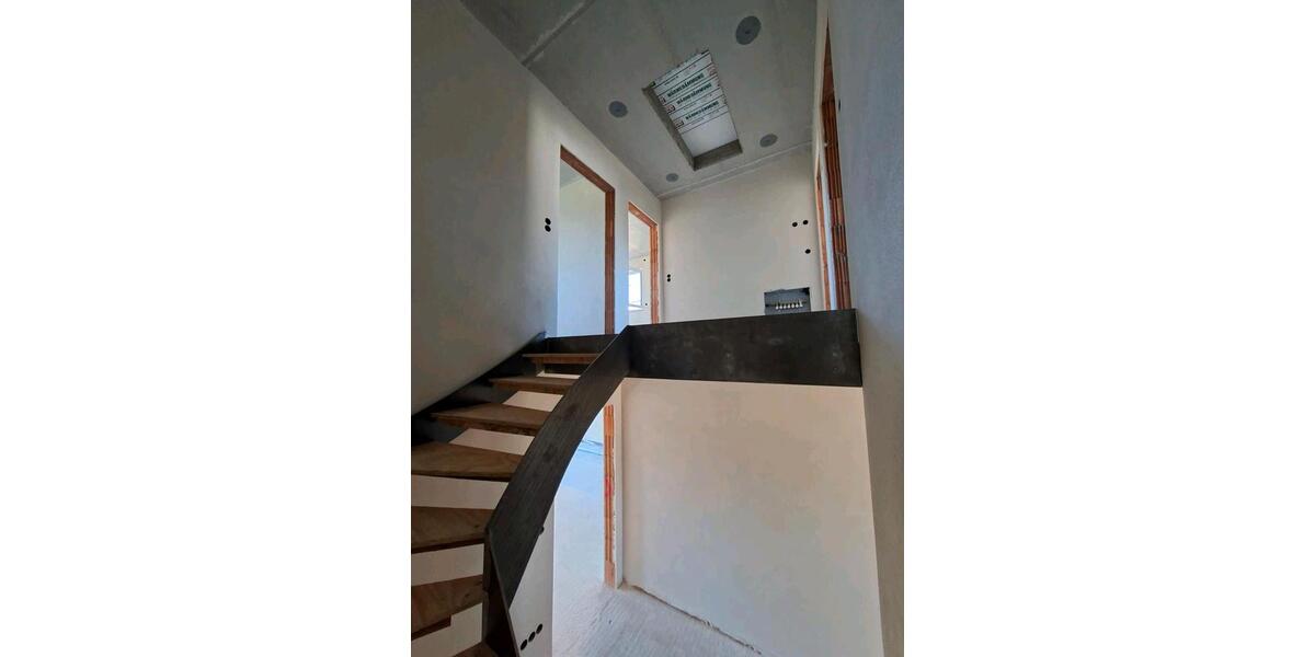 Doppelhaushälfte Wertingen - 4.5 Zimmer, 124 m&sup2;, 1.700&euro; | Angebot:24351125