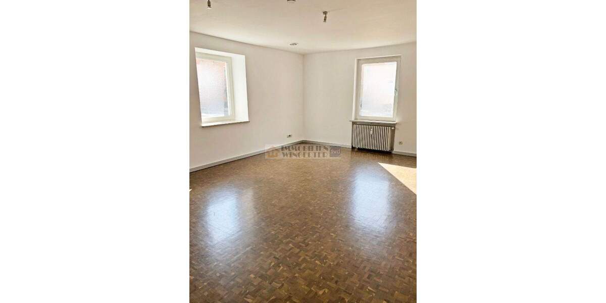 Etagenwohnung Regensburg Kasernenviertel - 4 Zimmer, 105 m&sup2;, 435.000&euro; | Angebot:25702515