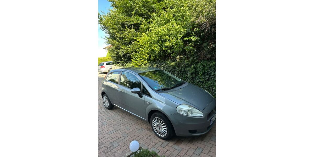Fiat Punto 232.003 km 950 &euro; Gerolsbach 85302
