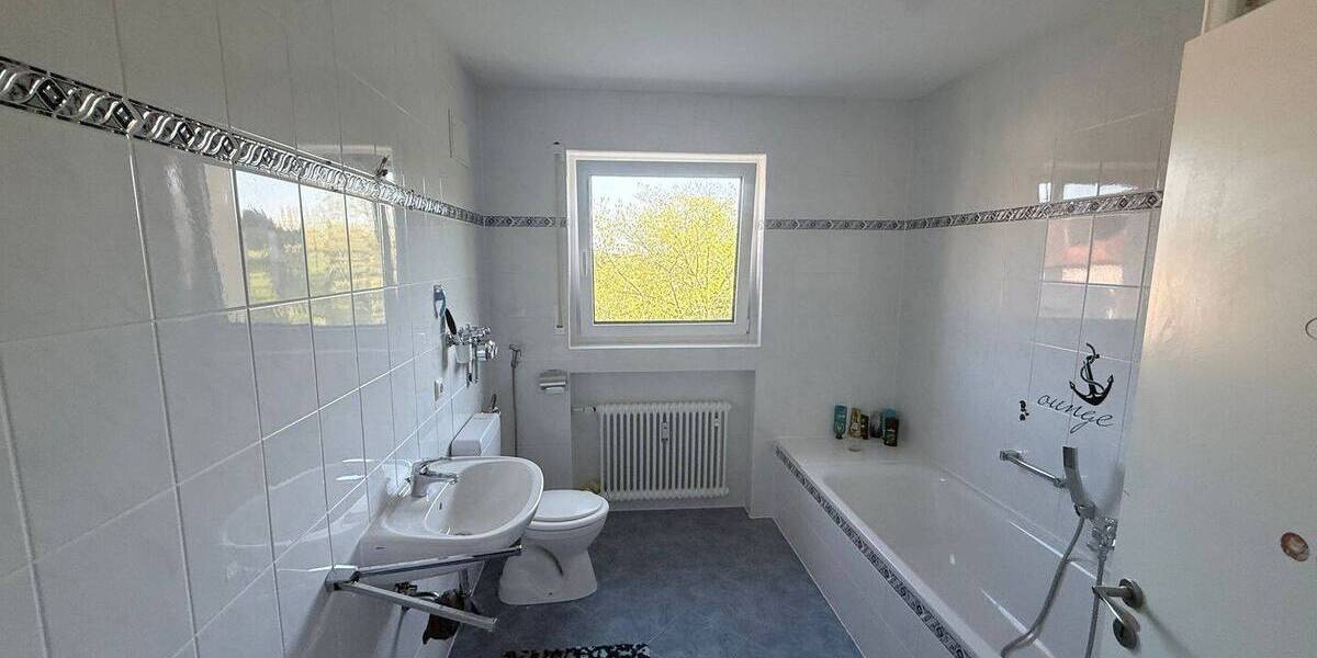 Etagenwohnung Schweinfurt Deutschhof - 3 Zimmer, 114 m&sup2;, 265.000&euro; | Angebot:26319178