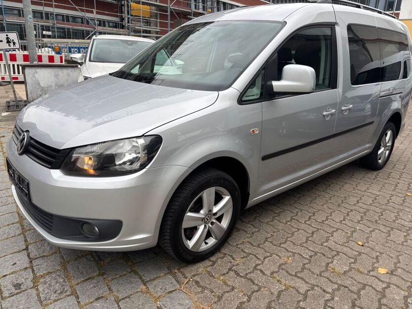 VW Caddy Maxi 195.391 km 11.950 € Hamburg 22767