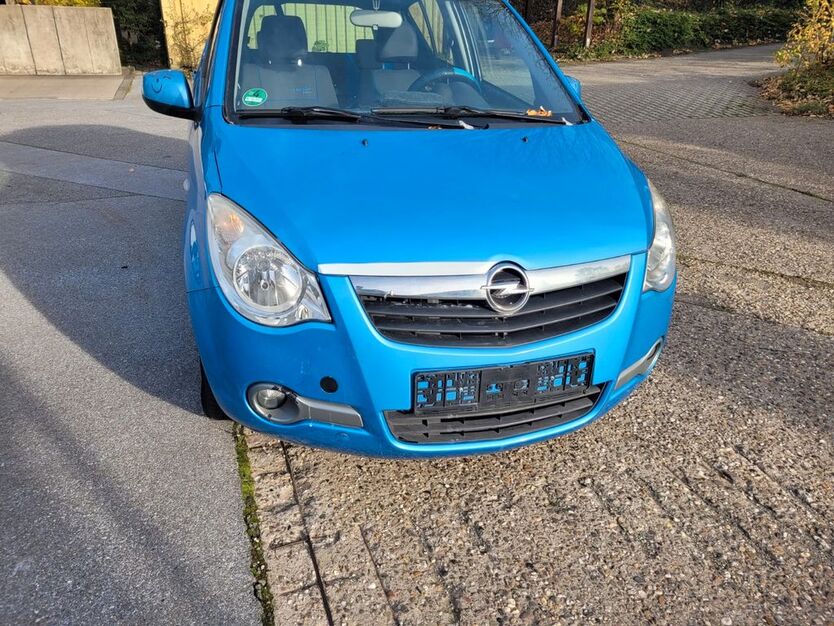 Opel Agila 224.000 km 1.800 € Dinslaken 46539