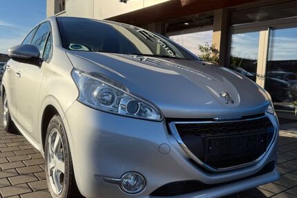 Peugeot 208 49.000 km 4.990 &euro; Rohrdorf-Thansau 83101
