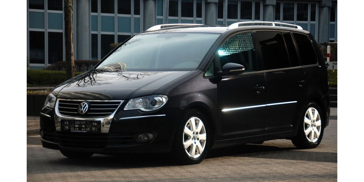VW Touran 254.000 km 4.490 &euro; Stuttgart 70567