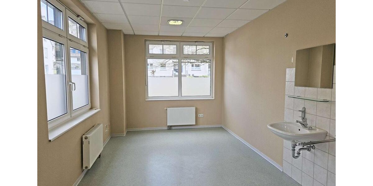 Gewerbeobjekt Sundern (Sauerland) - 1.000&euro; | Angebot:25599647