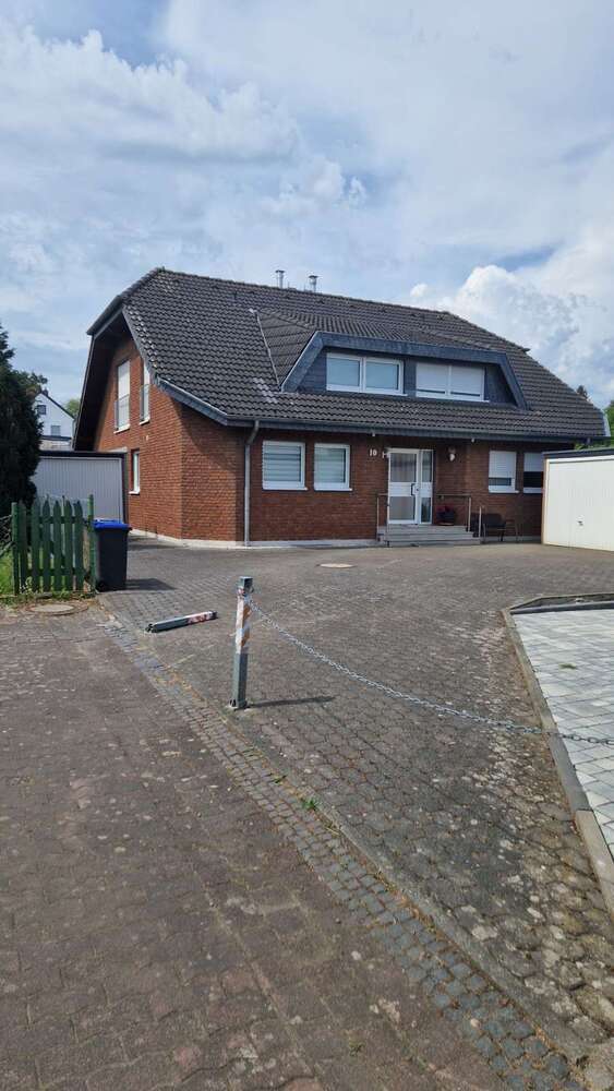 Wohnung zum Mieten in Brühl 1.300 € 110 m²