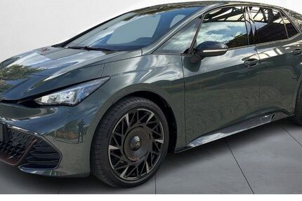 Cupra Born 5.000 km 48.890 &euro; Dresden 01067