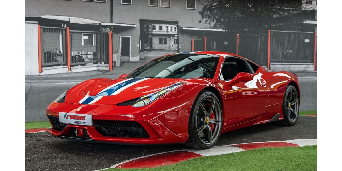 Ferrari 458 1.676 km 713.999 &euro; Marbella 29670