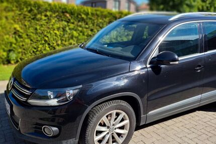 VW Tiguan 147.000 km 13.200 &euro; Jever 26441