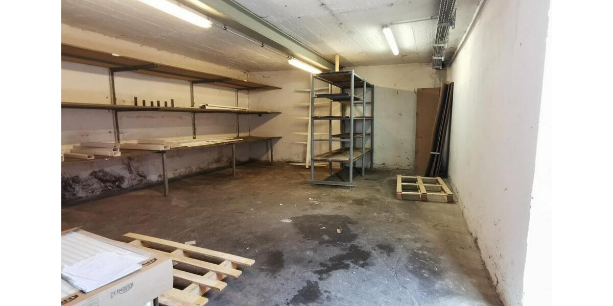 Deggendorf Zentrum: helle, großzügige Büroräume m. 4 Stellplätzen zimmer