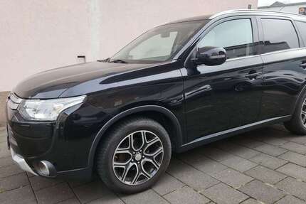 Mitsubishi Outlander 196.000 km 8.990 &euro; Duisburg 47198