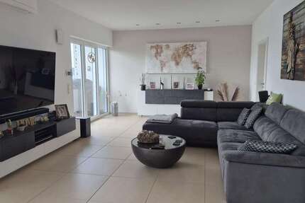 Wohnung zum Kaufen in Meckenheim 469.000 € 109 m² 4 zimmer