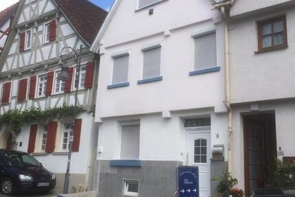 Haus Stuttgart Luginsland - 4.5 Zimmer, 106 m&sup2;, 1.400&euro; | Angebot:25542351
