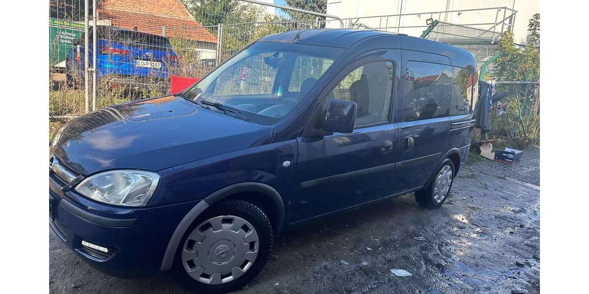 Opel Combo 250.000 km 900 &euro; Berlin-Altglienicke 12524