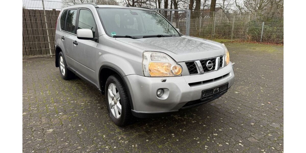 Nissan X-Trail 242.000 km 5.980 &euro; Rendsburg 24768