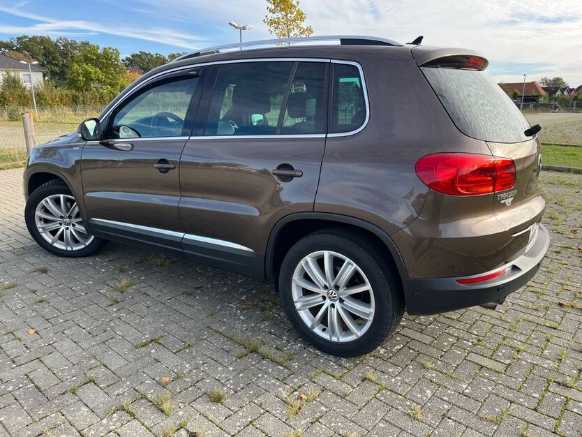 VW Tiguan 134.000 km 12.200 € Tappenbeck 38479