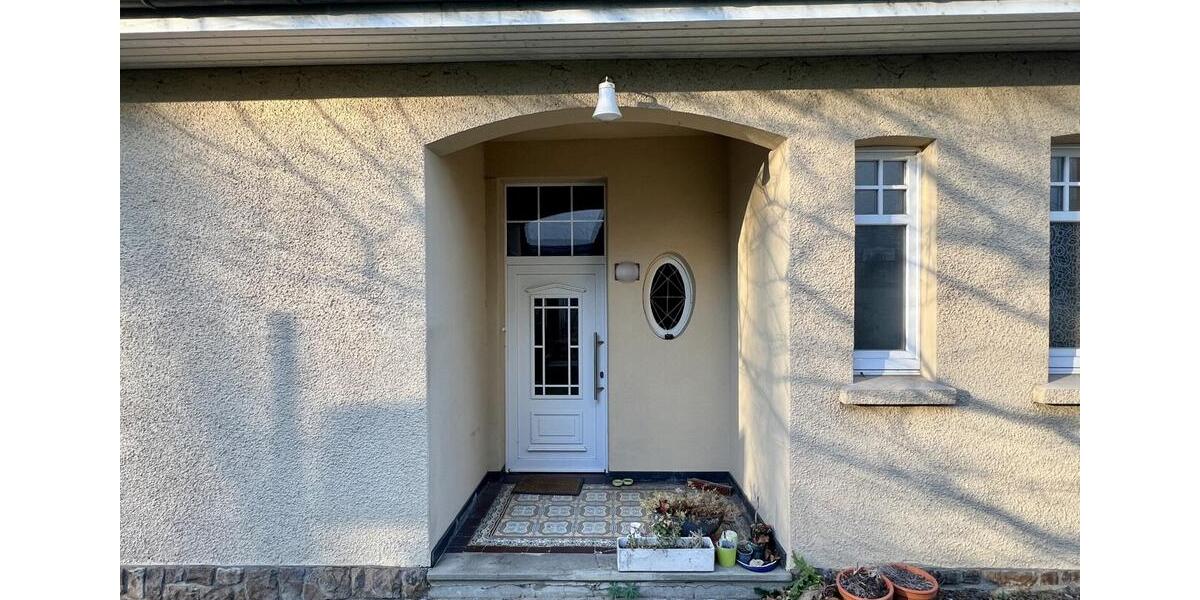 Einfamilienhaus Lübbecke - 6 Zimmer, 180 m&sup2;, 1.250&euro; | Angebot:24451050