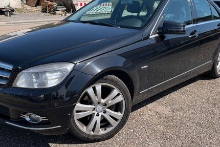 Mercedes-Benz C 250 326.000 km 4.555 € Bad Rappenau OT Obergimpern 74906