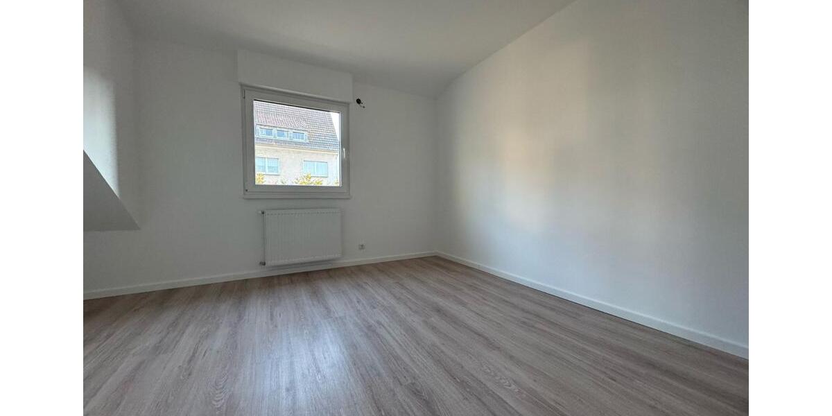 Dachgeschoßwohnung Menden (Sauerland) - 2 Zimmer, 60 m&sup2;, 600&euro; | Angebot:26662284