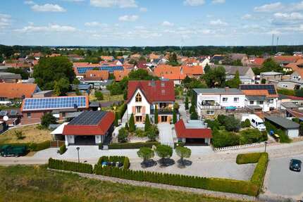 Haus Jerichow - 9 Zimmer, 446 m&sup2;, 950.000&euro; | Angebot:25483181