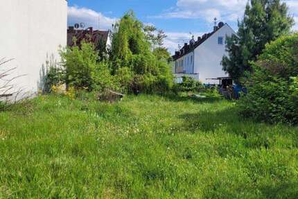 Grundstück zu verkaufen in Augsburg 439.200 € 549 m²