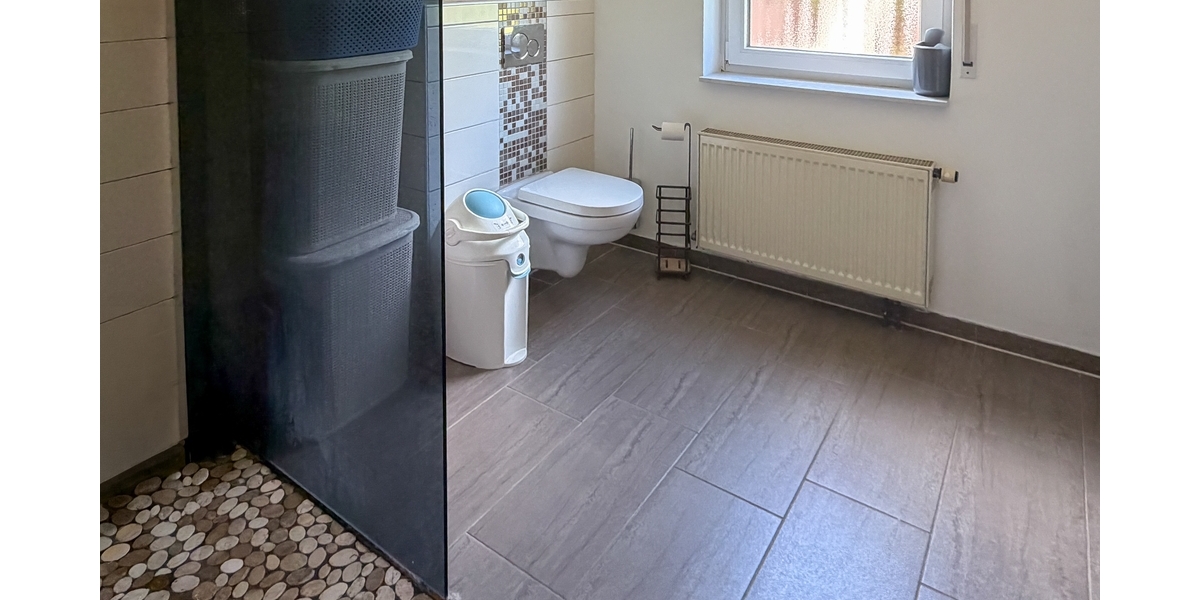 Attraktives Mehrfamilienhaus in gefragter Lage in Kirchheimbolanden - Mehrfamilienhaus, Wohnhaus Kirchheimbolanden | Angebot:27265950
