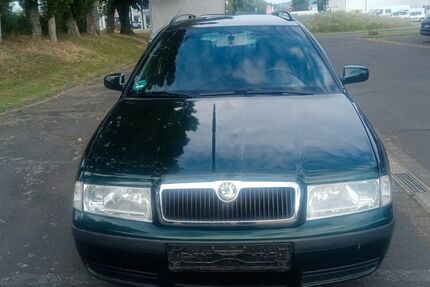Skoda Octavia 282.097 km 1.350 &euro; Gelnhausen 63571