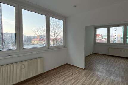 Wohnung Frankfurt (Oder) - 3 Zimmer, 70 m&sup2;, 344&euro; | Angebot:27122401