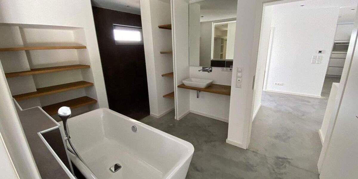 Etagenwohnung Emertsham - 5 Zimmer, 155 m&sup2;, 2.450&euro; | Angebot:25632805