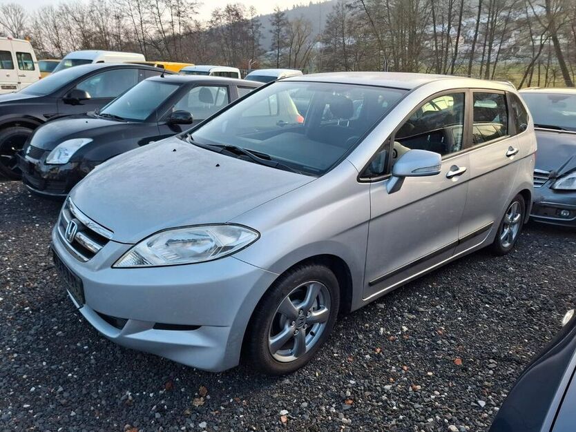 FR-V