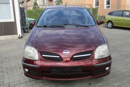 Nissan Almera 126.000 km 2.499 &euro; Oberhausen 46117